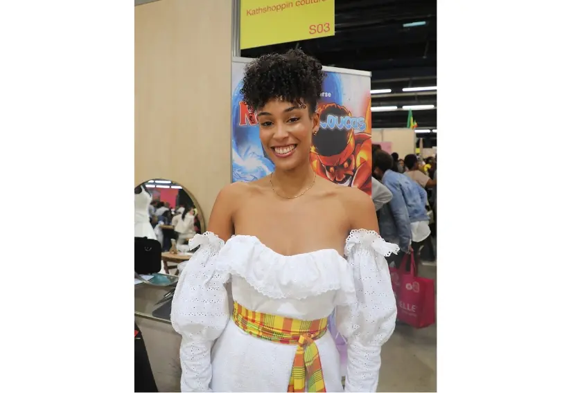 Bio femme en tenue creole